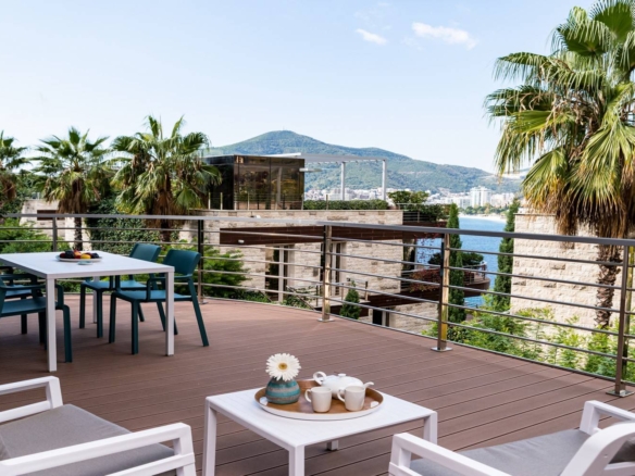 001 Two Bedroom Garden Line 29A2 15