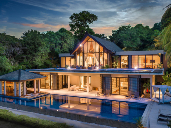 002 Naam Sawan Villa features at night FILEminimizer 1