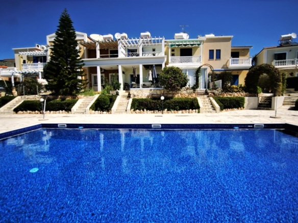 107579 town house for sale in pegia full