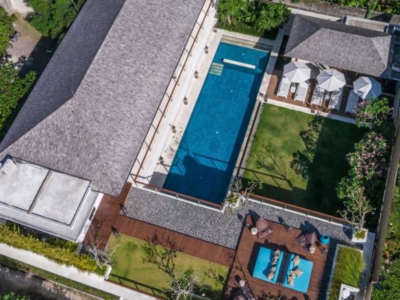 13. Villa Cendrawasih The villa from above 1