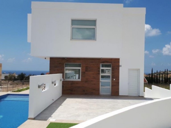 130000 detached villa for sale in acheleia full