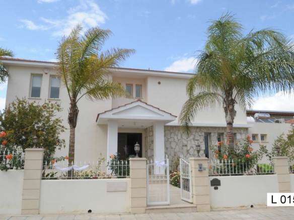 171327 detached villa for sale in acheleia full