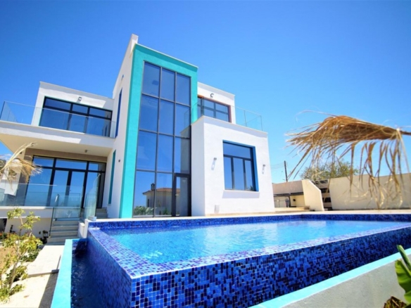 208397 detached villa for sale in pegia full