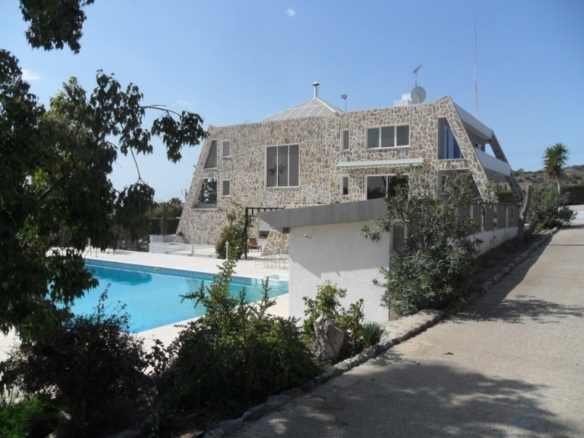 21999 detached villa for sale in acheleia full