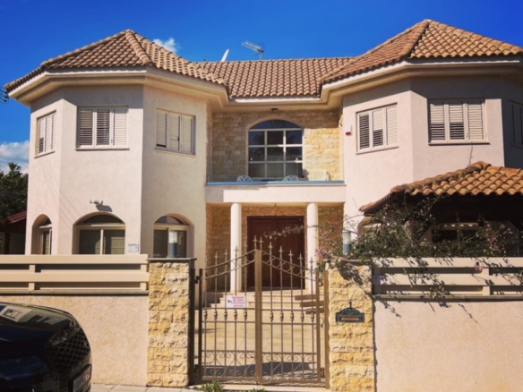 445380 detached villa for sale in select location full