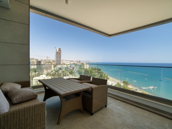 520801 detached villa for sale in select location full