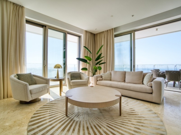 538719 high rise apartment for sale in kato paphos full