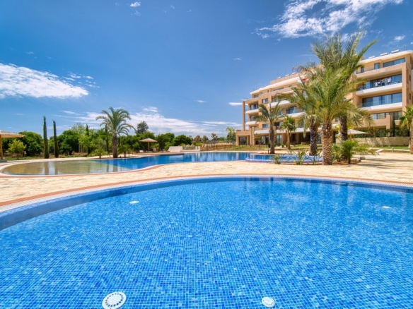 588350 apartment for sale in limassol full