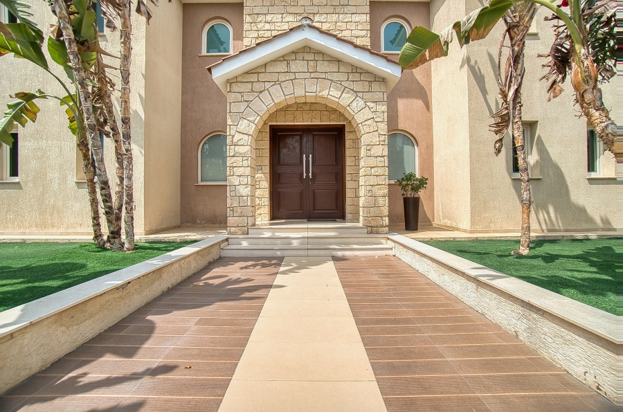 618692-detached-villa-for-sale-in-kato-paphos-universal_full