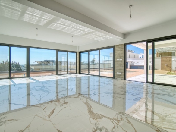 626030 detached villa for sale in palodeia full