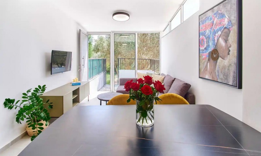 629486-detached-villa-for-sale-in-select-location_full