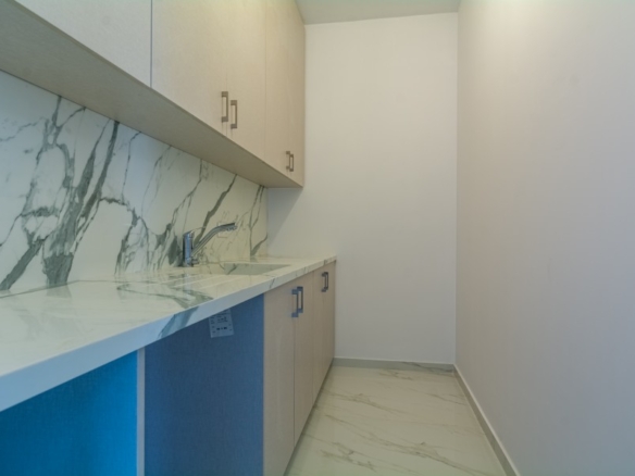 650324 apartment for sale in paralimni full