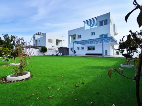 660757 detached villa for sale in ayios theodoros full