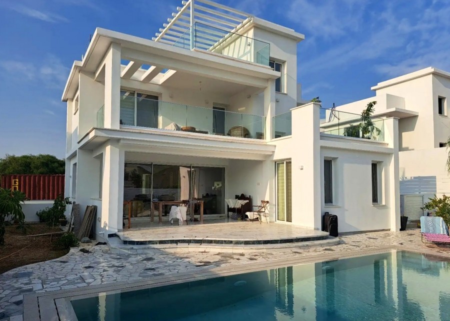 670125-detached-villa-for-sale-in-select-location_full