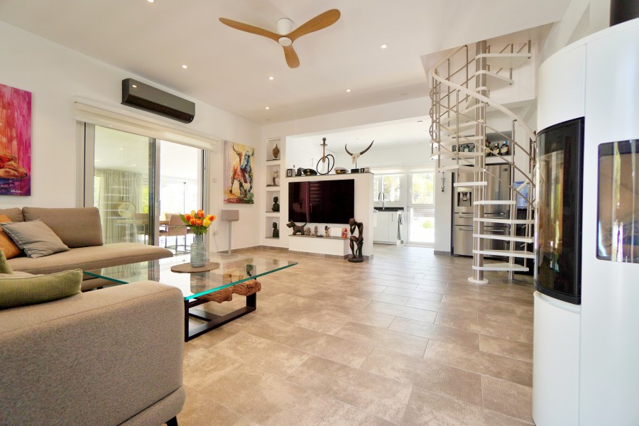 688526-detached-villa-for-sale-in-ayia-thekla_full