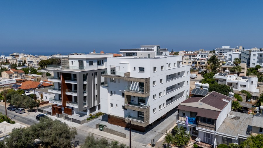 696855-apartment-for-sale-in-paphos-town_full