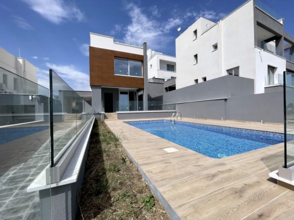 708682 detached villa for sale in parekklisia full