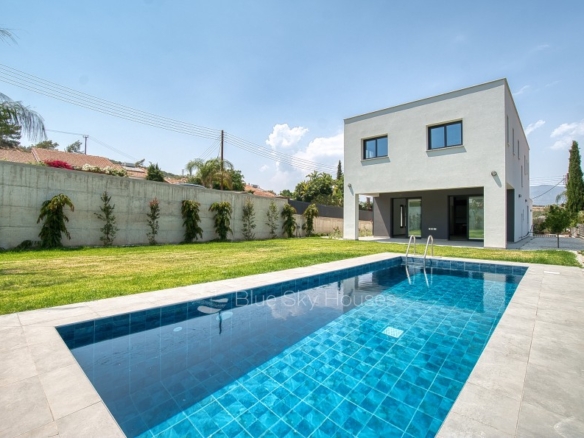 709268 detached villa for sale in pyrgos full