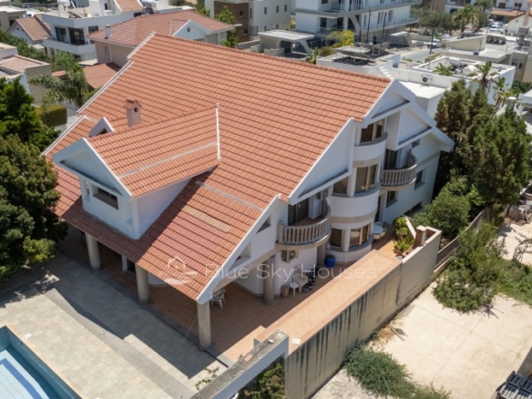 710346 detached villa for sale in columbia full