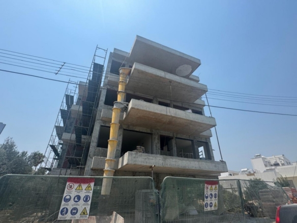 718100 apartment for sale in mesa yitonia full