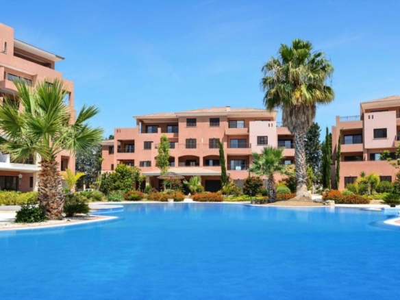 724091 villas houses in kato paphos full