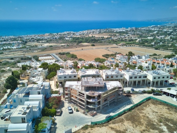 725740 apartment for sale in chloraka full