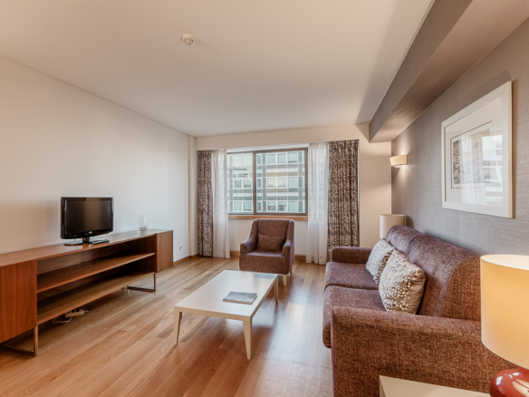 ID30146201 0000 0500 0000 000010eba191