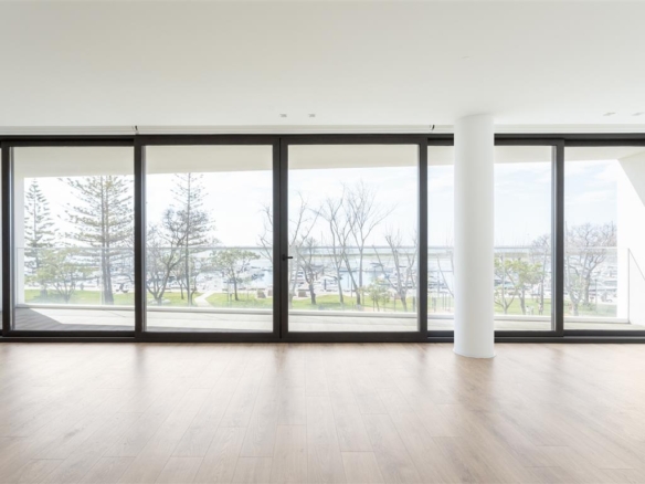 IDbf505801 0000 0500 0000 00000facad13