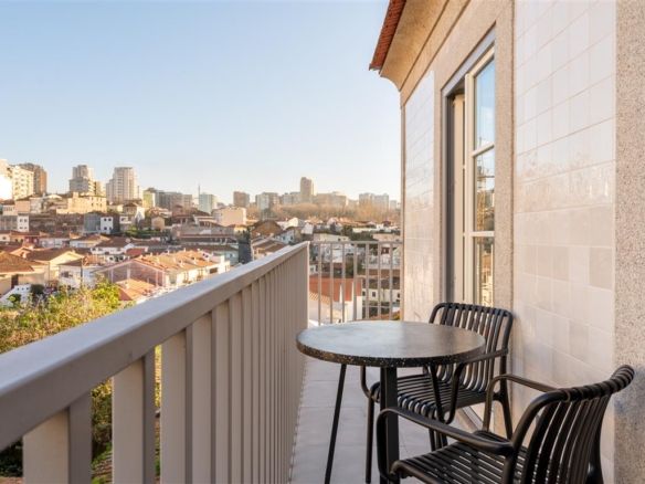 IDec6e4401 0000 0500 0000 0000136c8ef0