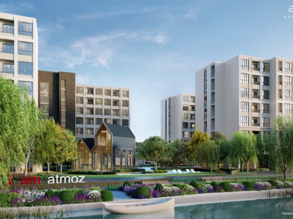 Waterfront chilling cafe