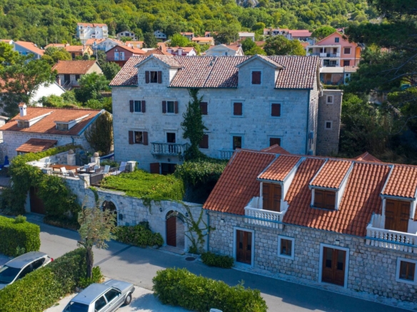 Waterfront stone house for sale in Kotor