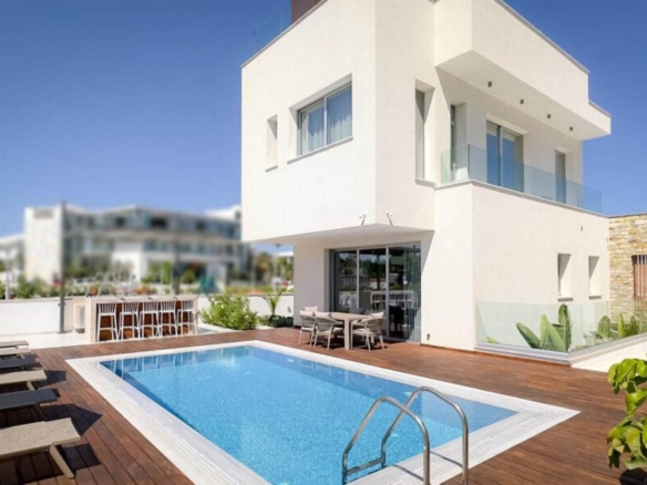 cnv1 3 1075x595 copy large