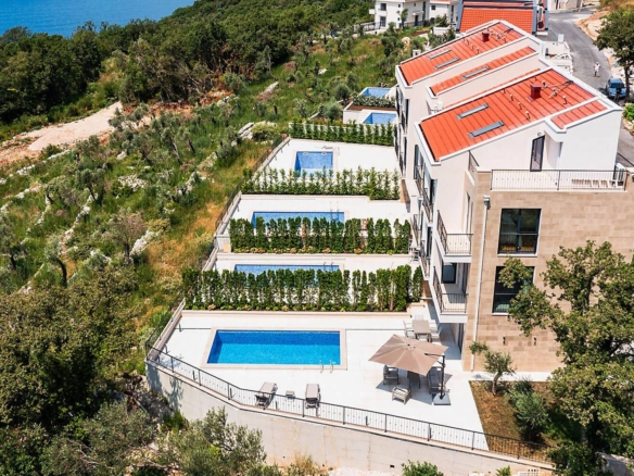 vila for sale in rezevici montenegro