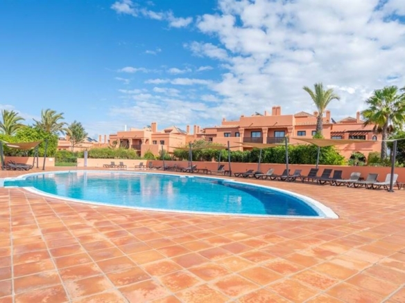 1 1 0bf927bb ce1e 4e8c aa57 9d94e6706764