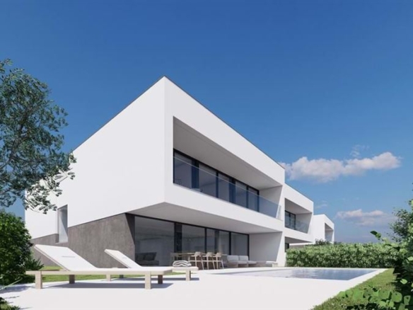 1 1 bab465af f165 40b2 a7ed 4b3aad8254be