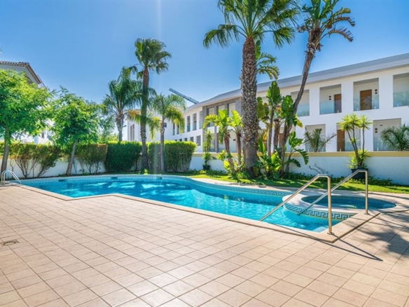 1 1 bf59a0f8 80f9 4518 83d9 3bbdd1099424