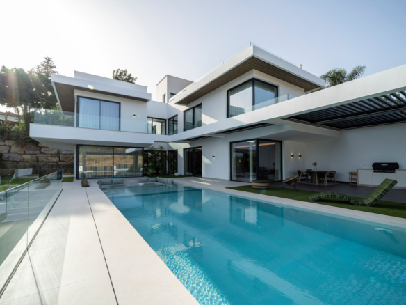 1 7980e48d732b6fc85c14b43b94d2aa54 347