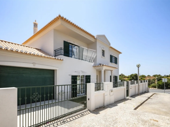 3 Quartos Moradia – Alcantarilha Silves1