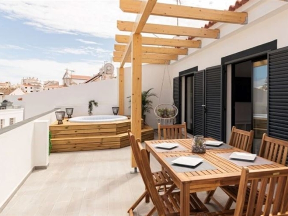 6 1 ff764b3c b81d 451d bbe5 1178694b7f88