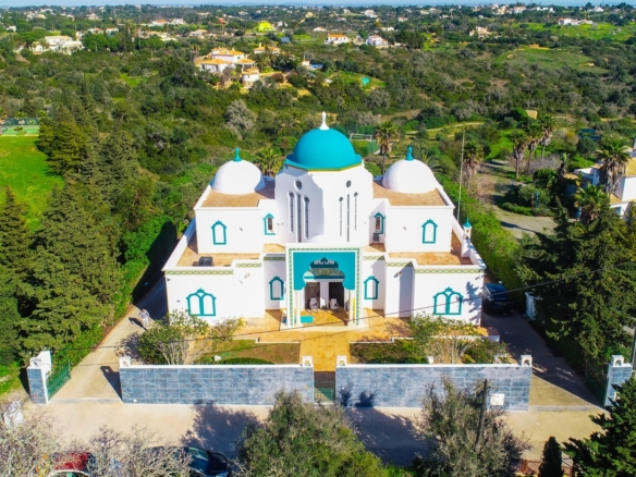 a9e8eeb7 8c19 42e8 9905 39269b255eb6