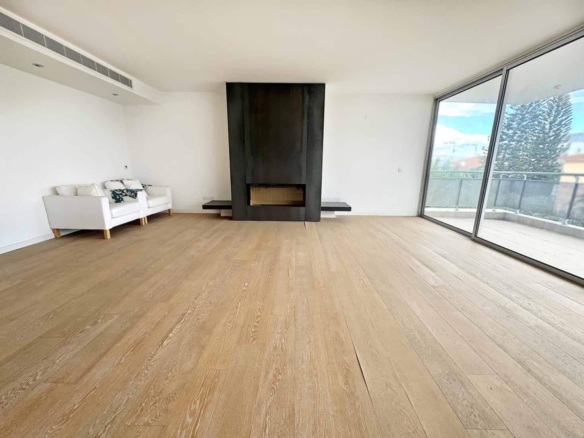 img 9940 2 copy large