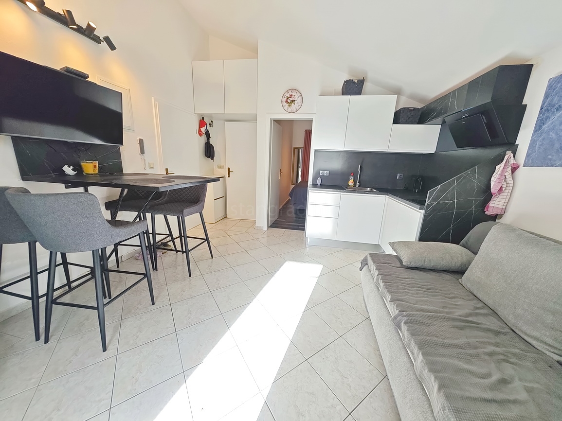 1761751453 malinska namjesten jednosoban apartman blizu centra i mora prodaja 14