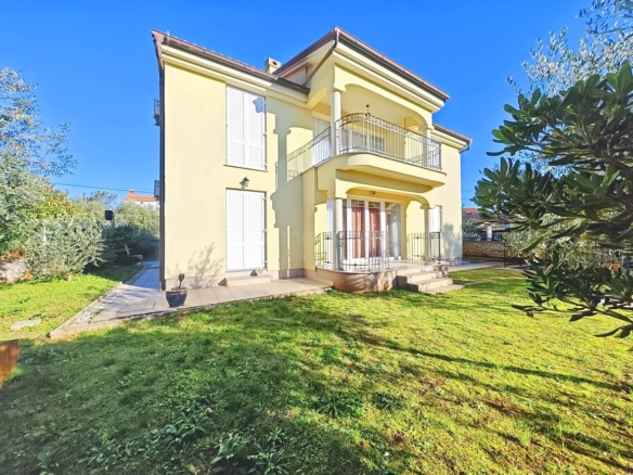 1762331155 malinska samostojeca kuca s vise apartmana na mirnoj lokaciji prodaja 06