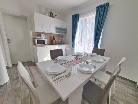 1762875114 crikvenica samostojeca kuca s pet apartmana blizu mora prodaja 09