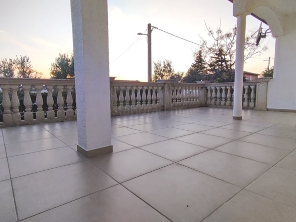 1765183529 novi vinodolski prizemni apartman s terasom blizu mora prodaja 07