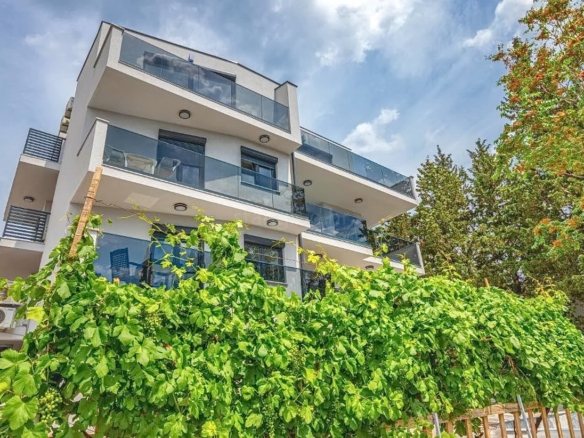 1765463638 crikvenica vila s osam stambenih jedinica na odlicnoj lokaciji prodaja 60