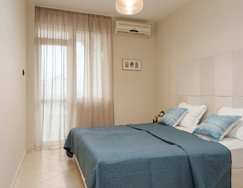 Modern 2-bedroom apartment with pool view in Sunny Beach, close to center and amenities.
