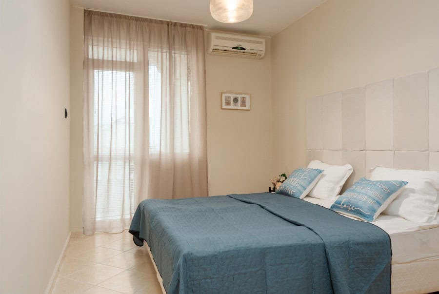 Modern 2-bedroom apartment with pool view in Sunny Beach, close to center and amenities.