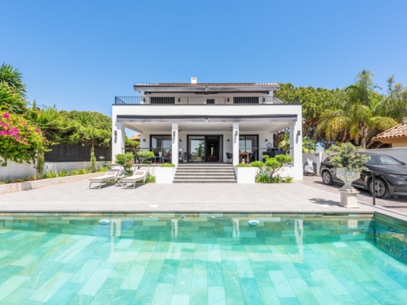 villa flora verdin property 1