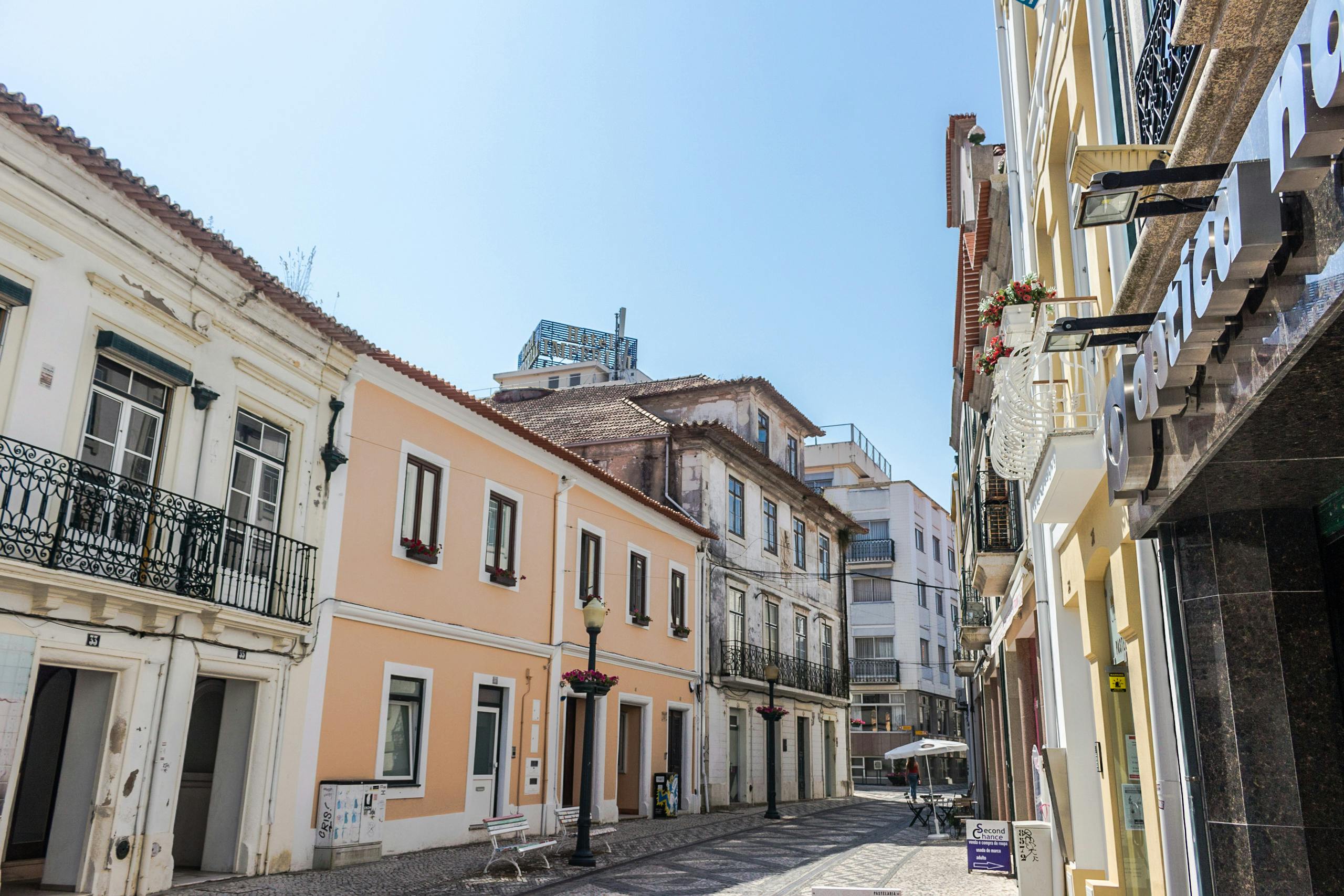 5 Steps How to Navigate Portugal’s 2026 Property Laws and Secure Your Golden Visa (Easy Guide for Investors) 3 Street of Portugal